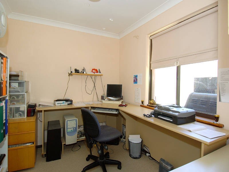 6 Kingston Way, Safety Bay WA 6169