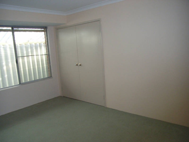 33 St Raphael Crescent, Port Kennedy WA 6172