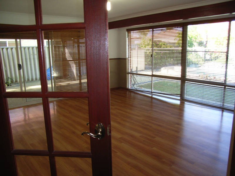 33 St Raphael Crescent, Port Kennedy WA 6172