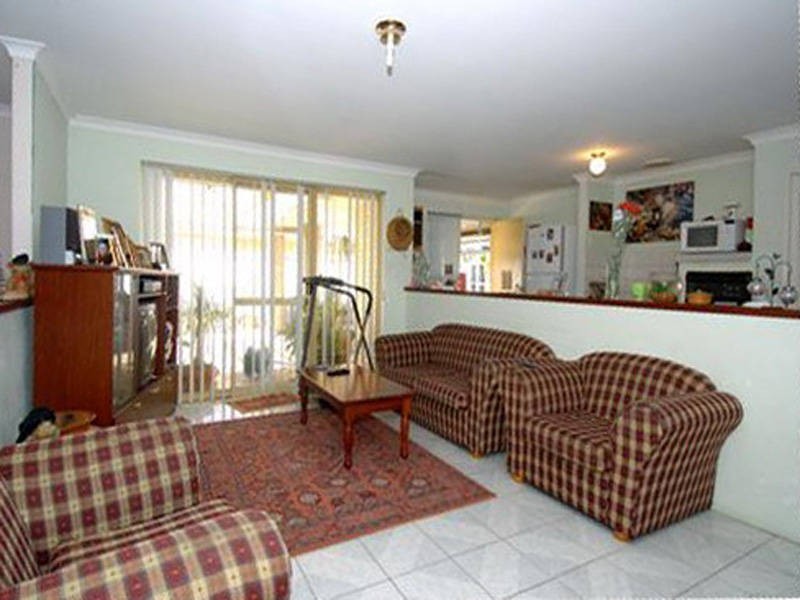 8 San Jose Court, Safety Bay WA 6169