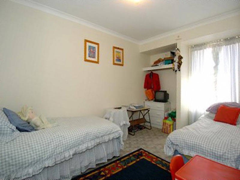 8 San Jose Court, Safety Bay WA 6169