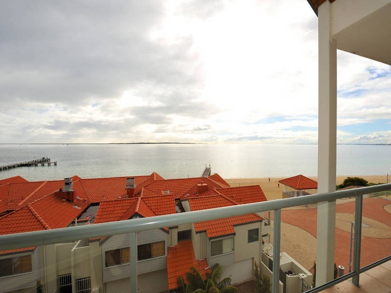 12/7 Railway Terrace, Rockingham WA 6168