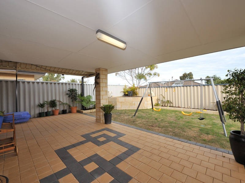 19 Oleander Ave, Shoalwater WA 6169