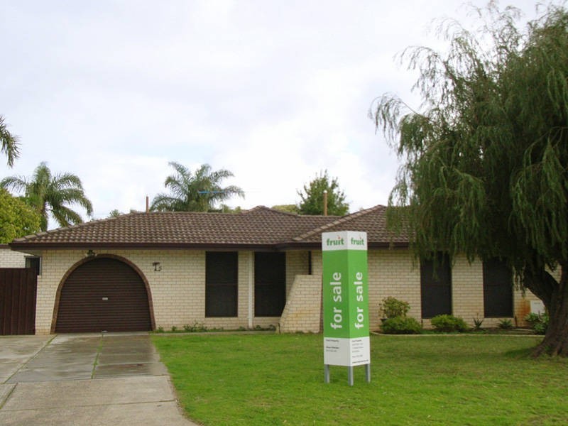 5 Haselmere Circus, Rockingham WA 6168