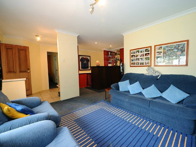 9 Hawksbury Grove, Port Kennedy WA 6172