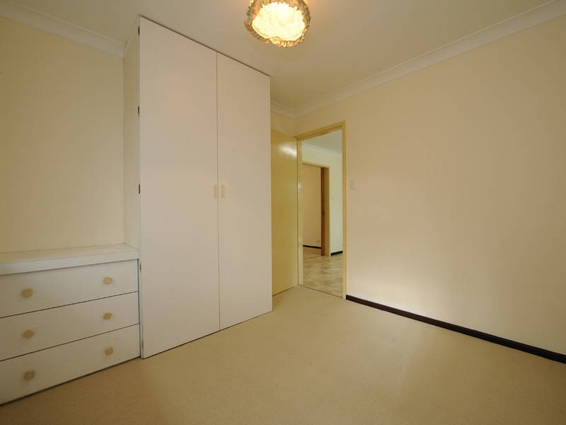 6 Braemar Street, Rockingham WA 6168