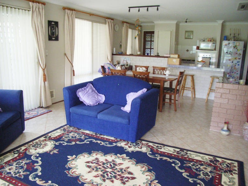 7 Gandesa Green, Port Kennedy WA 6172