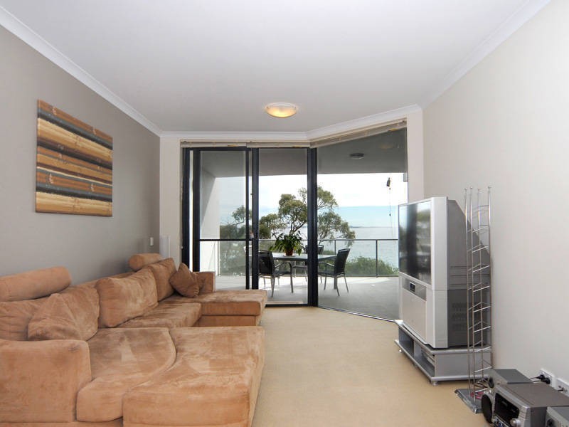 30/21 Rockingham Beach Road, Rockingham WA 6168