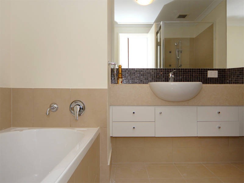 30/21 Rockingham Beach Road, Rockingham WA 6168