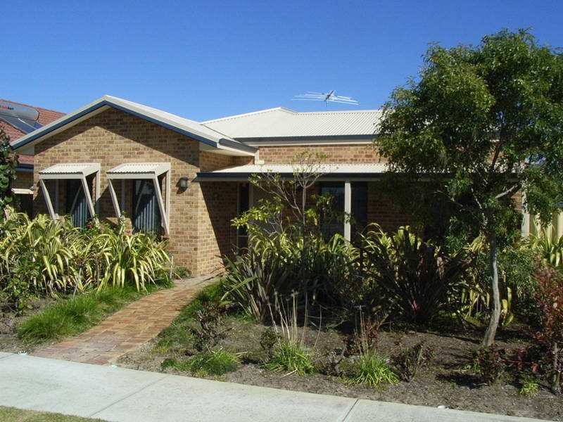 19 Dominion Way, Rockingham WA 6168