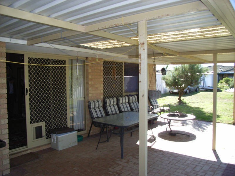 6 Nurrari Close, Waikiki WA 6169