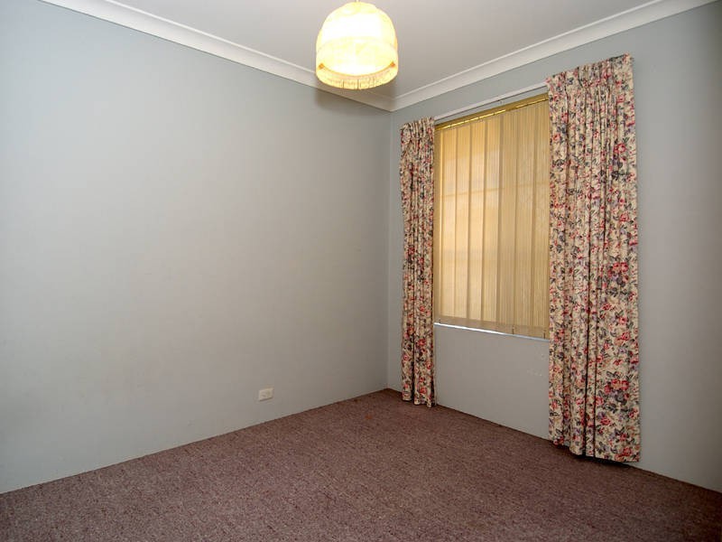 5 Thetis Place, Cooloongup WA 6168