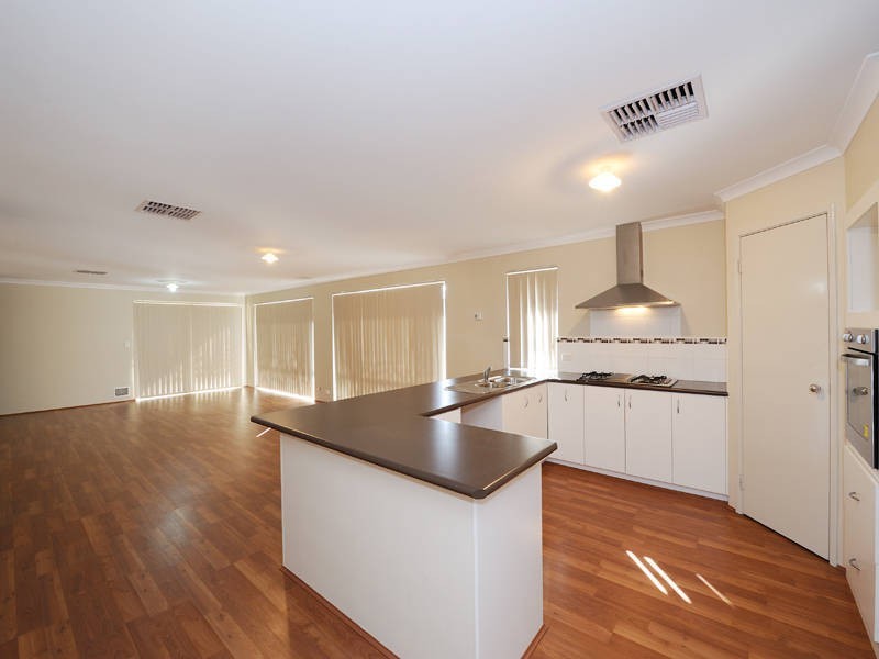 2 Scoparia Way, Baldivis WA 6171
