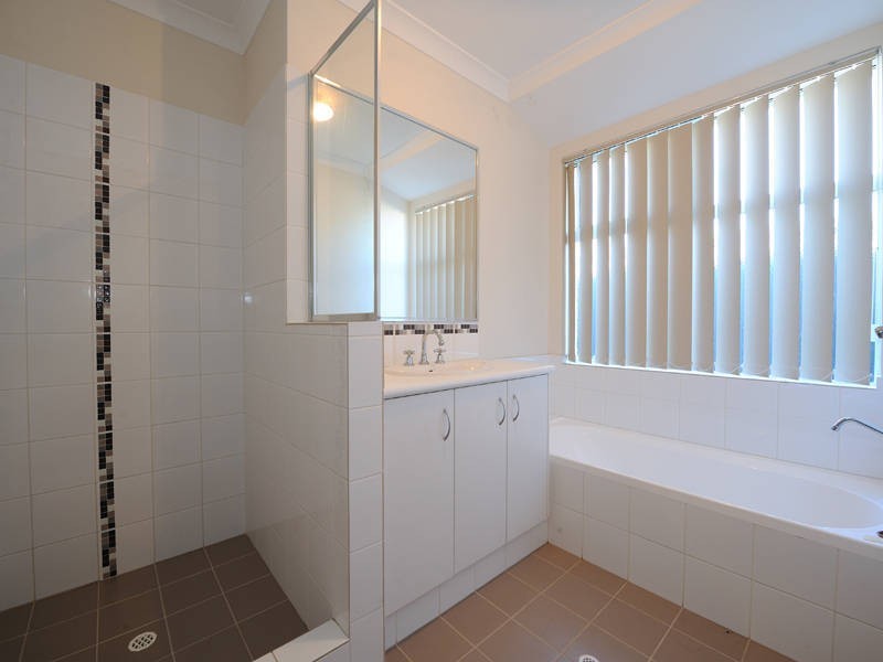 2 Scoparia Way, Baldivis WA 6171