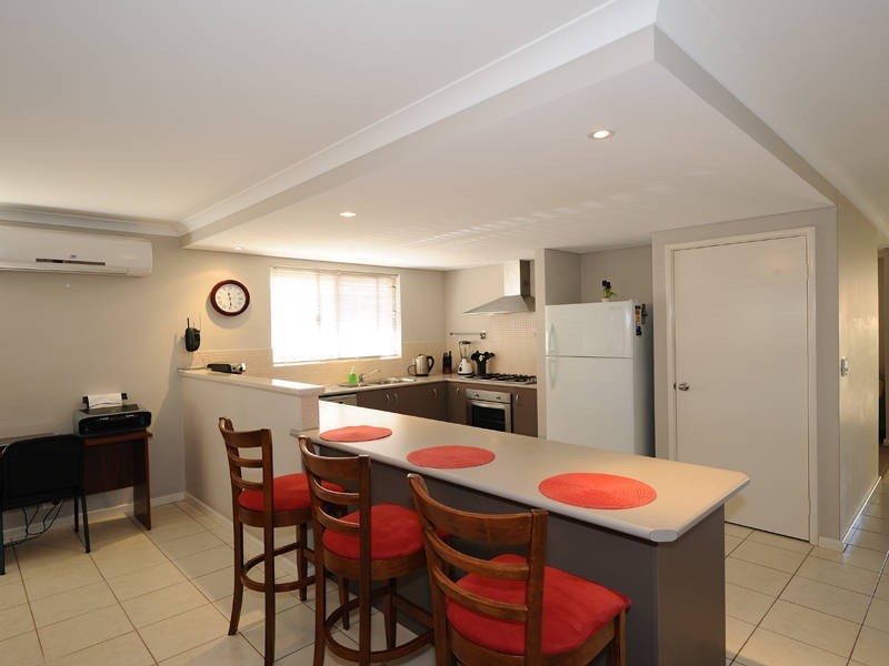 10 Sellafield Bend, Waikiki WA 6169