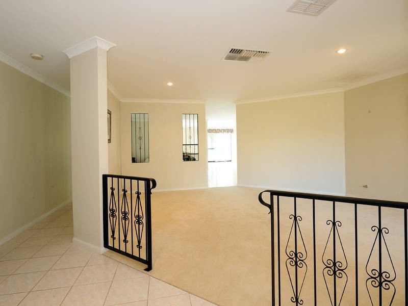 1 Cariati Close, Secret Harbour WA 6173