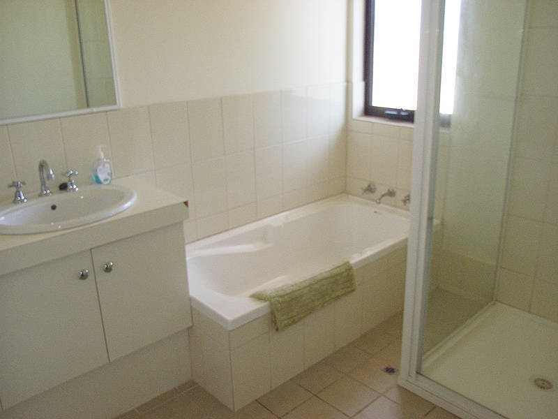 10/14 Vista Avenue, Rockingham WA 6168