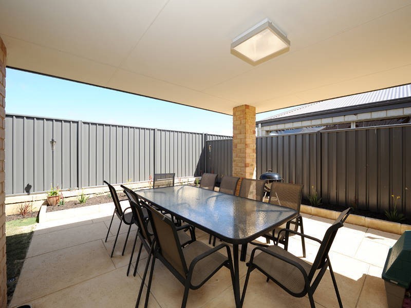 5 Echidna Crescent, Baldivis WA 6171