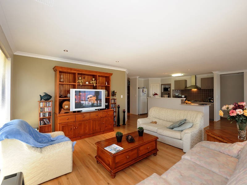 5 Echidna Crescent, Baldivis WA 6171