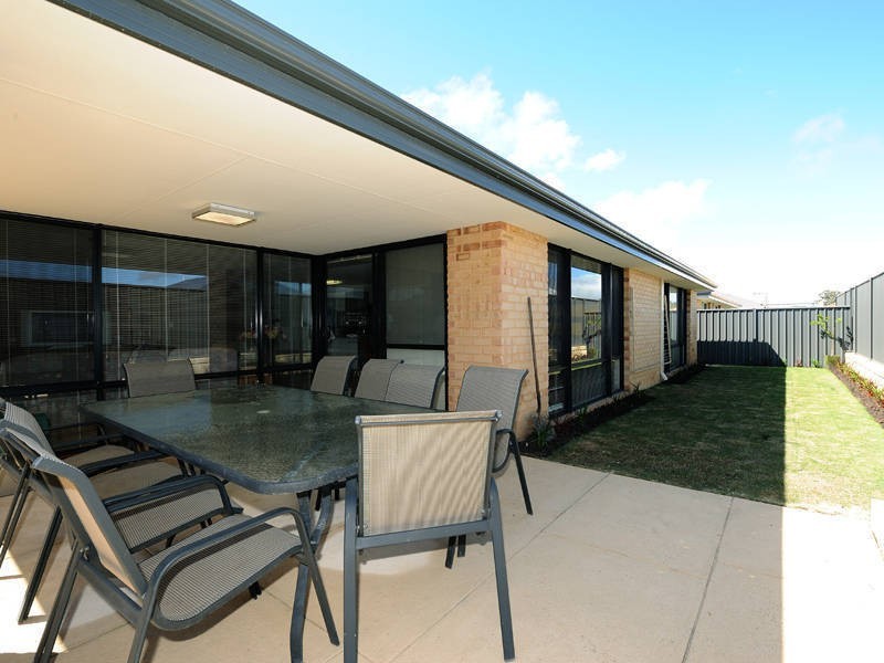 5 Echidna Crescent, Baldivis WA 6171