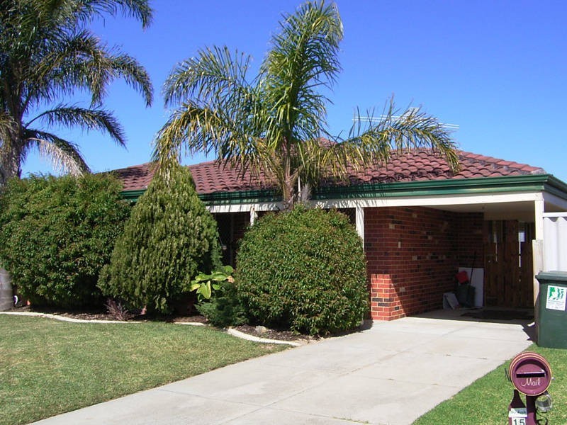 15 Mackay Place, Cooloongup WA 6168