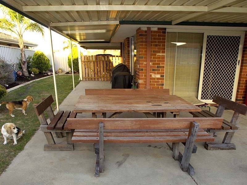 15 Mackay Place, Cooloongup WA 6168