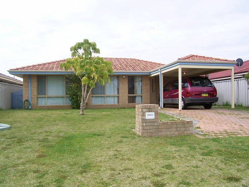 11 Pallarup Grove, Waikiki WA 6169