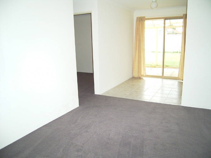 11 Pallarup Grove, Waikiki WA 6169