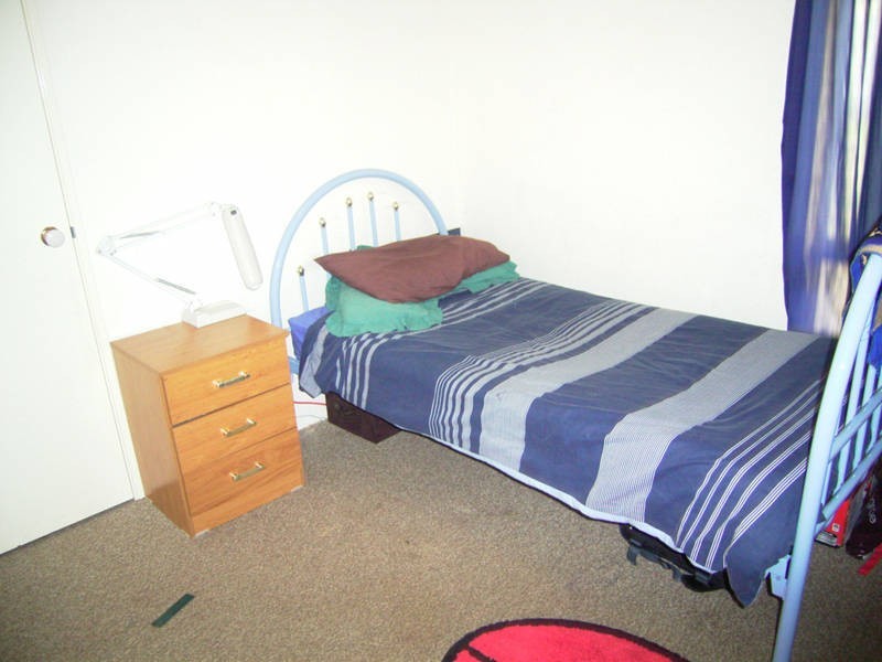 11 Pallarup Grove, Waikiki WA 6169