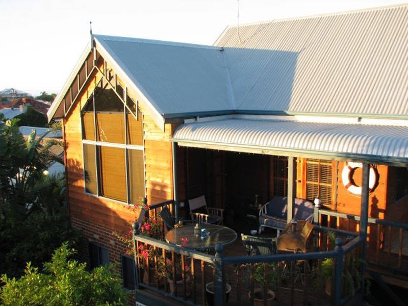 2 Smythe Street, Rockingham WA 6168