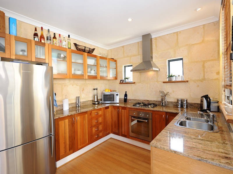 7A Radford Place, Safety Bay WA 6169