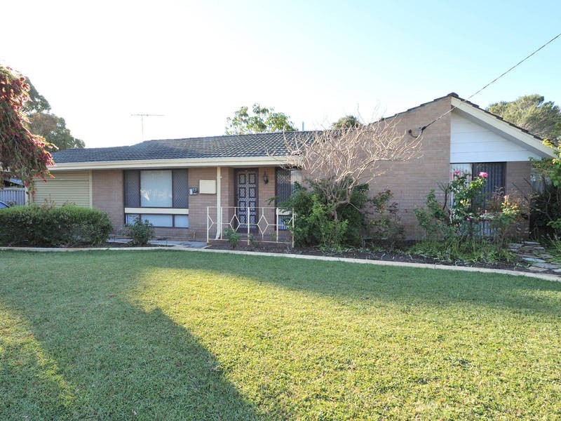 40 Haselmere Circus, Rockingham WA 6168