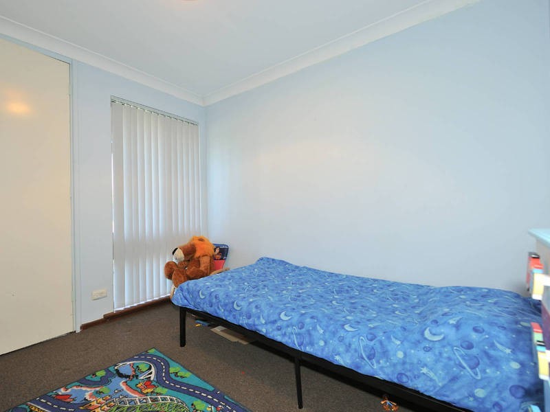 40 Haselmere Circus, Rockingham WA 6168