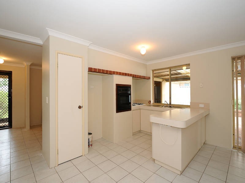 40 Fairview Drive, Waikiki WA 6169