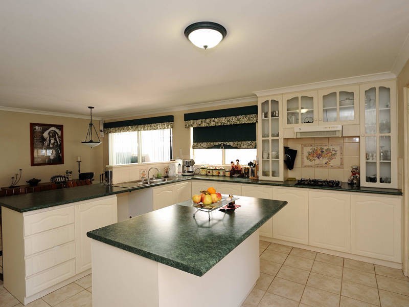 23 Paperbark Mews, Warnbro WA 6169