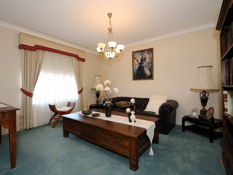 23 Paperbark Mews, Warnbro WA 6169