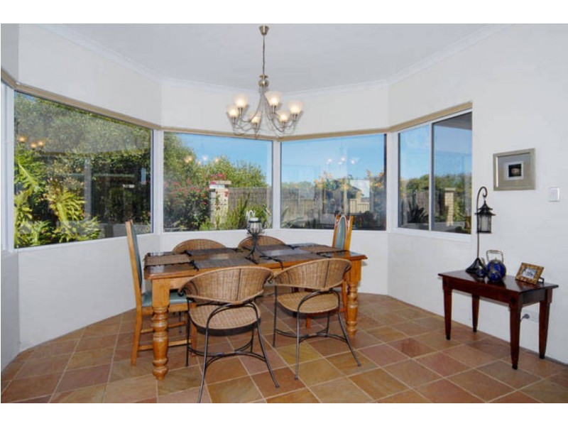 13 Venice Retreat, Warnbro WA 6169