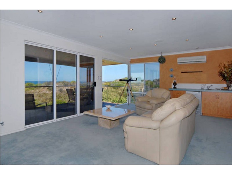 13 Venice Retreat, Warnbro WA 6169