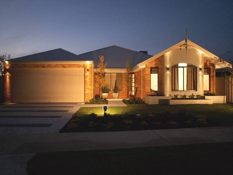 2139 Arrowwood Loop, Secret Harbour WA 6173