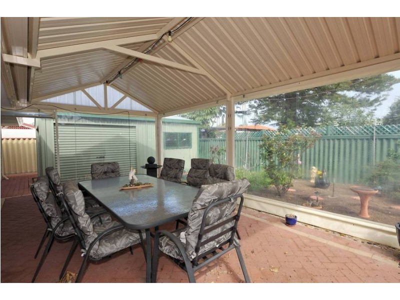 11 Ware Close, Rockingham WA 6168