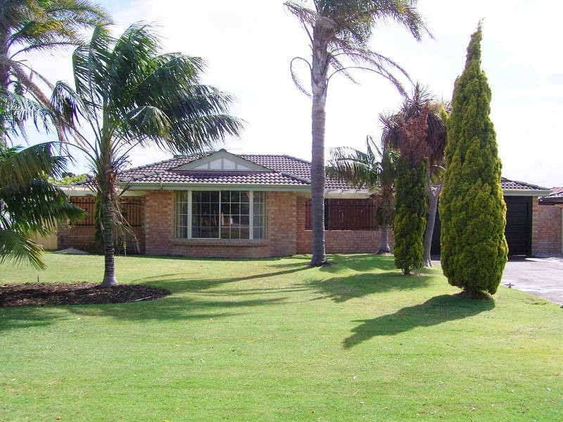 622 Safety Bay Road, Waikiki WA 6169