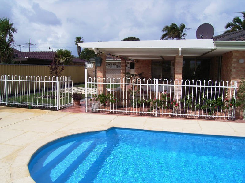 622 Safety Bay Road, Waikiki WA 6169