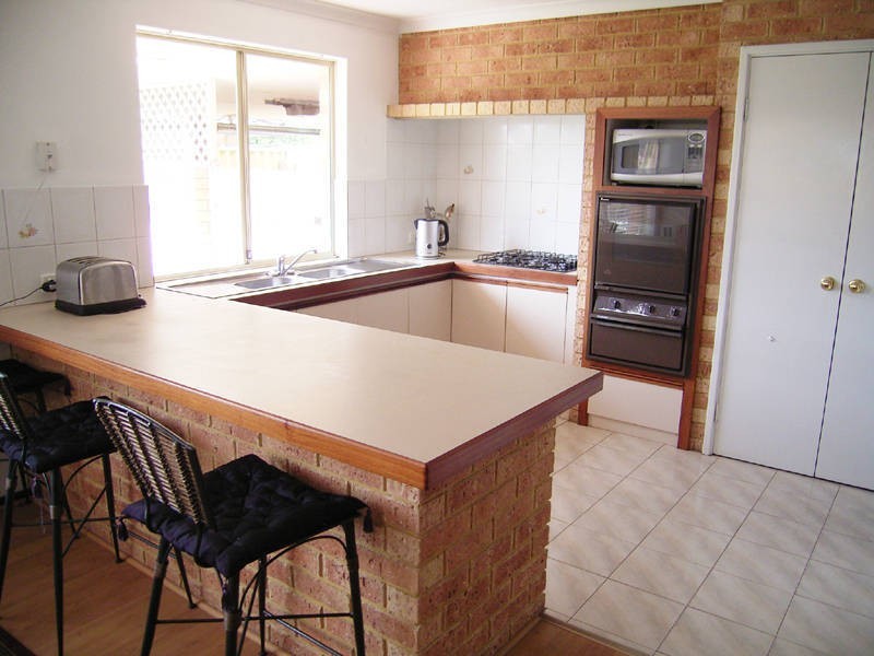 622 Safety Bay Road, Waikiki WA 6169