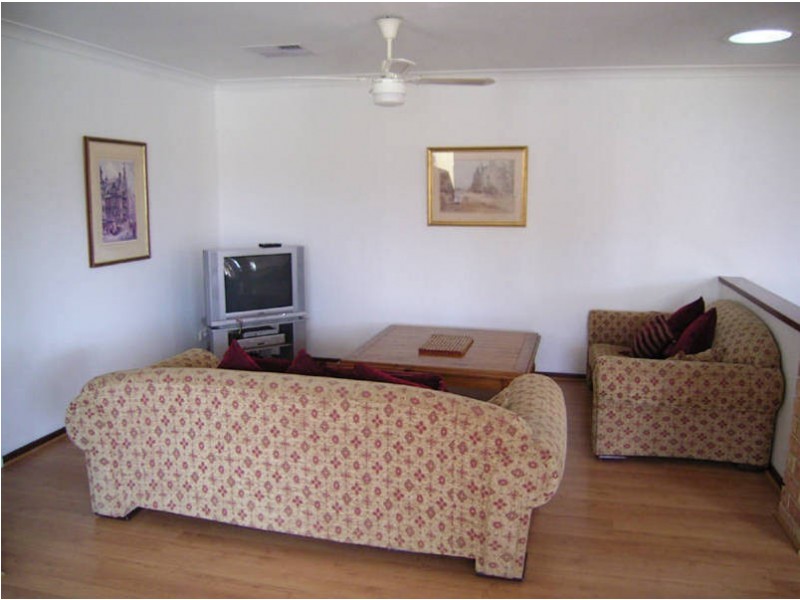 622 Safety Bay Road, Waikiki WA 6169