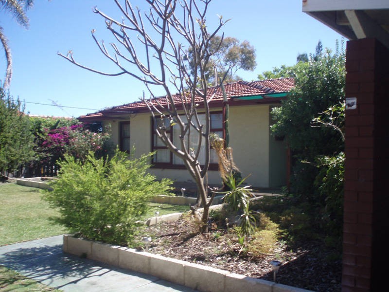 17 Indus Close, Rockingham WA 6168