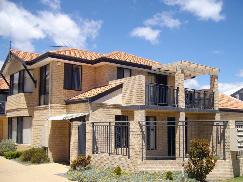 1/10 Hymus Street, Rockingham WA 6168