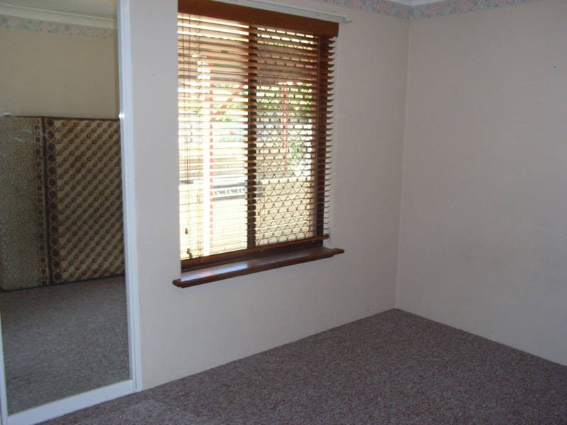 44 Council Avenue, Rockingham WA 6168