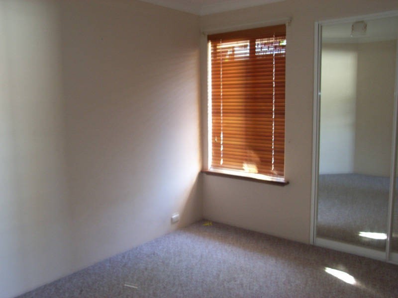 44 Council Avenue, Rockingham WA 6168