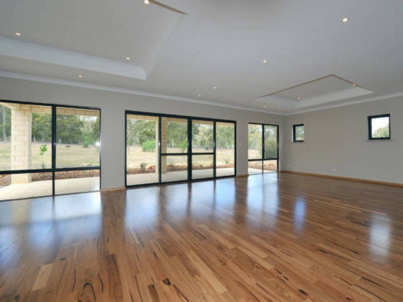 25 Hibbertia Court, Jarrahdale WA 6124