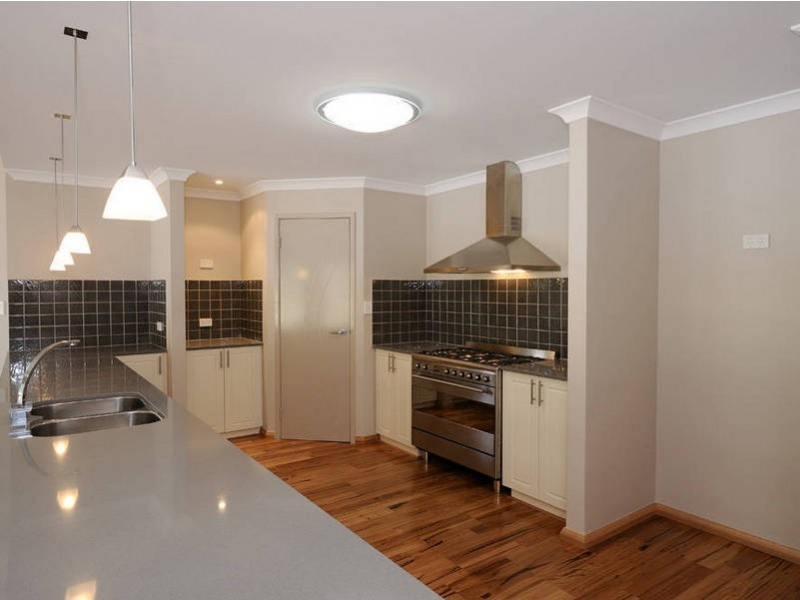 25 Hibbertia Court, Jarrahdale WA 6124